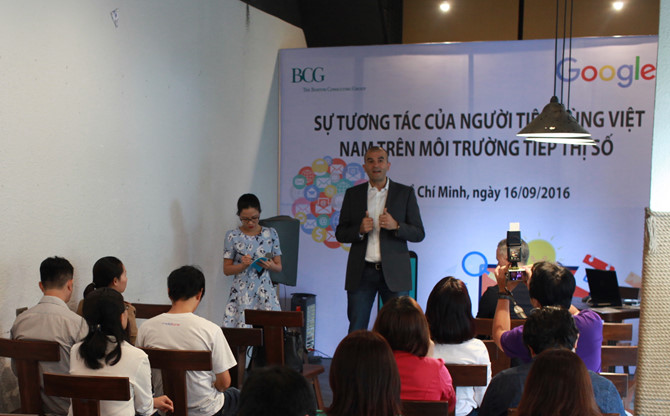 72% công dân Việt sở hữu smartphone 72% công dân Việt sở hữu smartphone