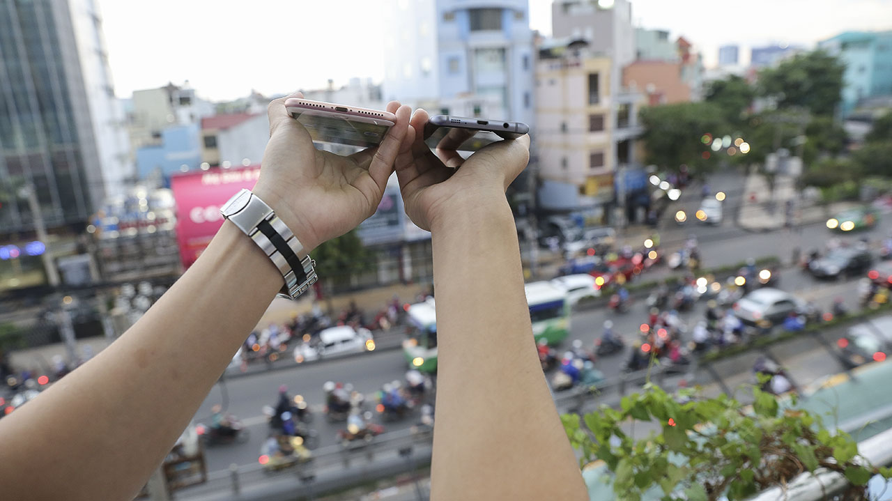 so sánh s7 edge - iphone 7 plus