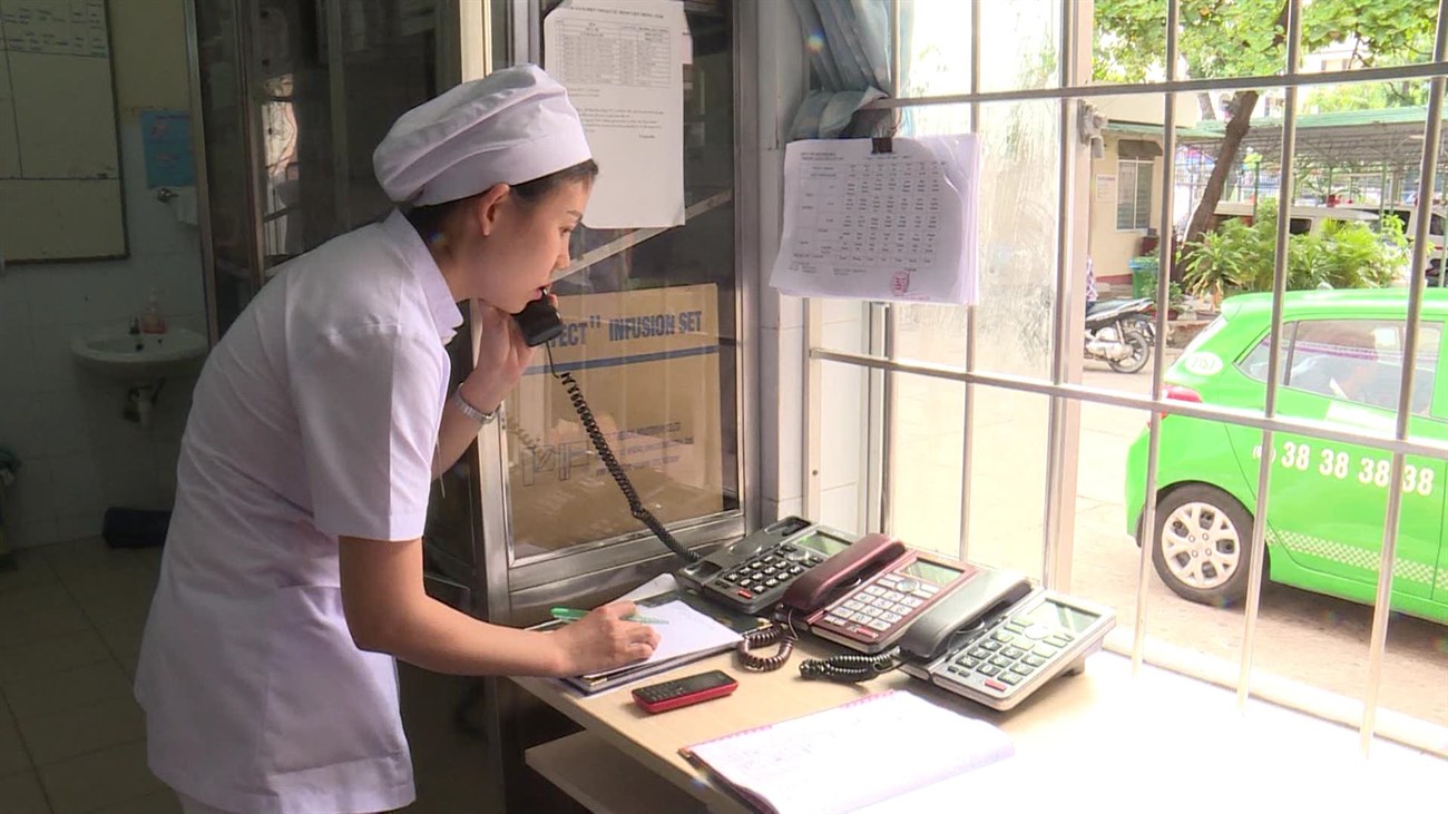 Mua sim rác, gọi 200 cuộc đến 115 để chửi