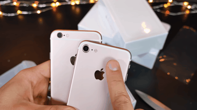 Đập hộp iPhone 7, 7 Plus nhái giá 3 triệu, có cả thẻ nhớ Đập hộp iPhone 7, 7 Plus nhái giá 3 triệu, có cả thẻ nhớ