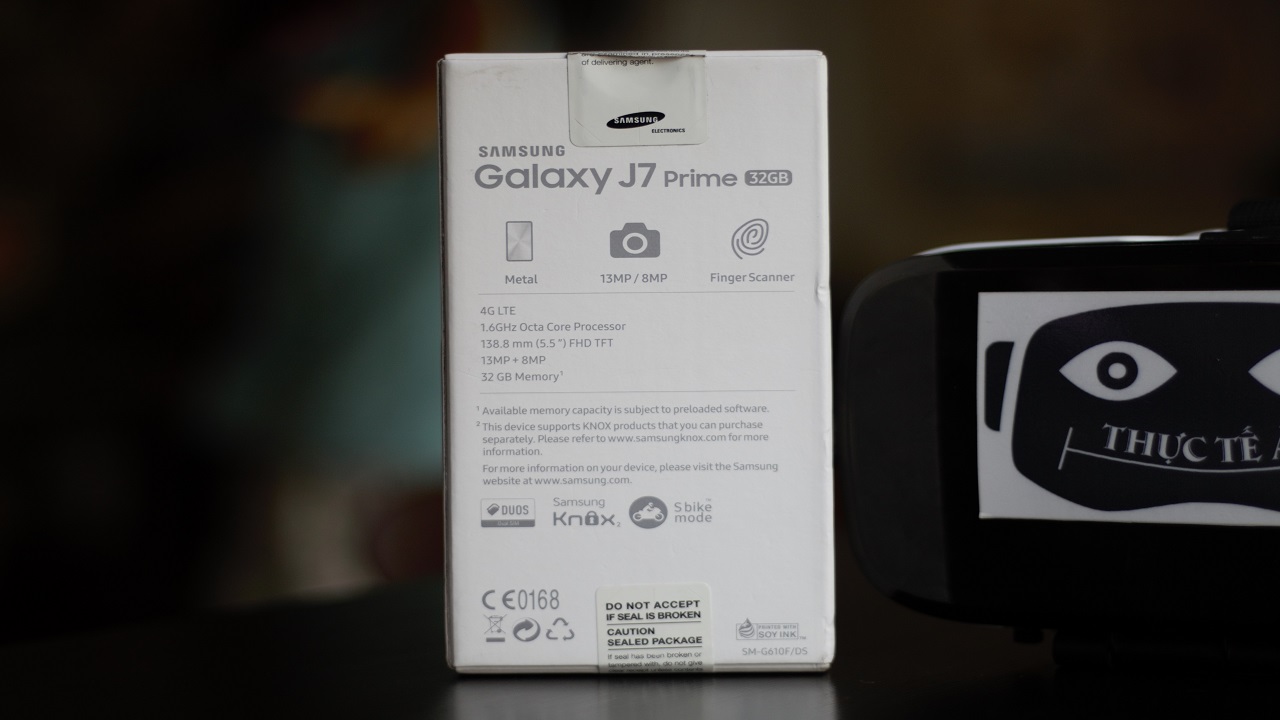 Hộp Samsung Galaxy J7 Prime