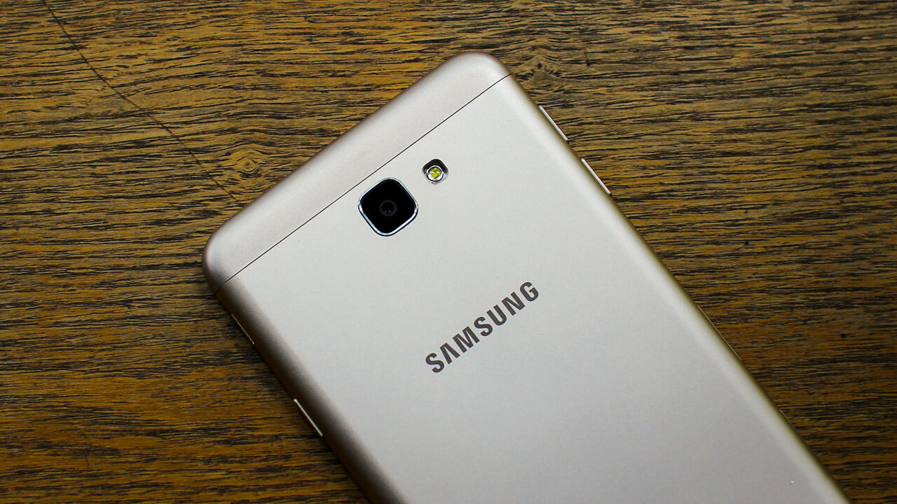 Test khả năng chống nước của Samsung Galaxy J7 Prime Test khả năng chống nước của Samsung Galaxy J7 Prime