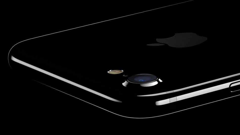 iPhone 7 Jet Black khan hàng là bởi tỷ lệ lỗi cao trong sản xuất iPhone 7 Jet Black khan hàng là bởi tỷ lệ lỗi cao trong sản xuất
