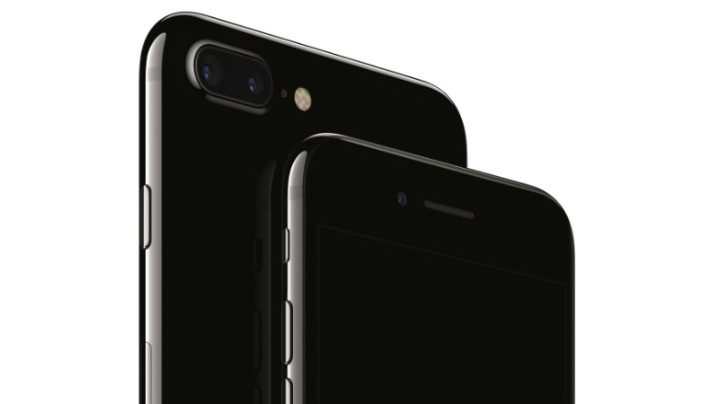 iPhone 7, 7 Plus vượt Galaxy S7, S7 Edge trở thành smartphone đáng mua nhất hiện nay