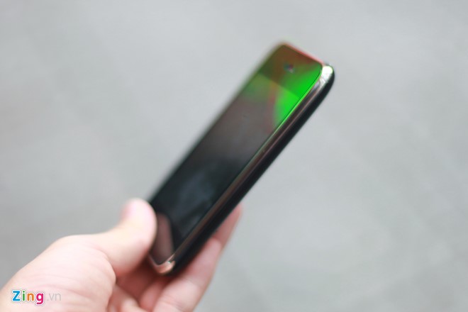 iPhone 3GS Jet Black chưa kích hoạt về VN, giá chỉ 1,9 triệu đồng