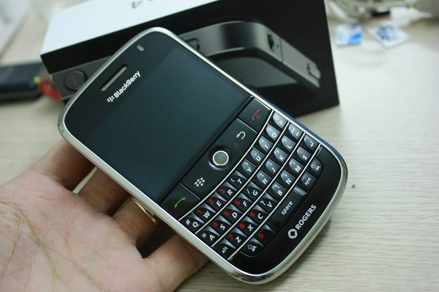 BlackBerry Bold 9000