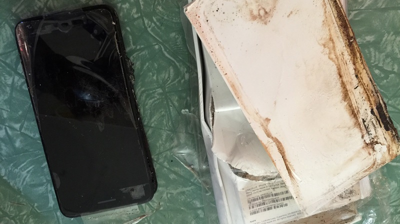 Sau Galaxy Note 7, đến lượt iPhone 7 cũng phát nổ Sau Galaxy Note 7, đến lượt iPhone 7 cũng phát nổ