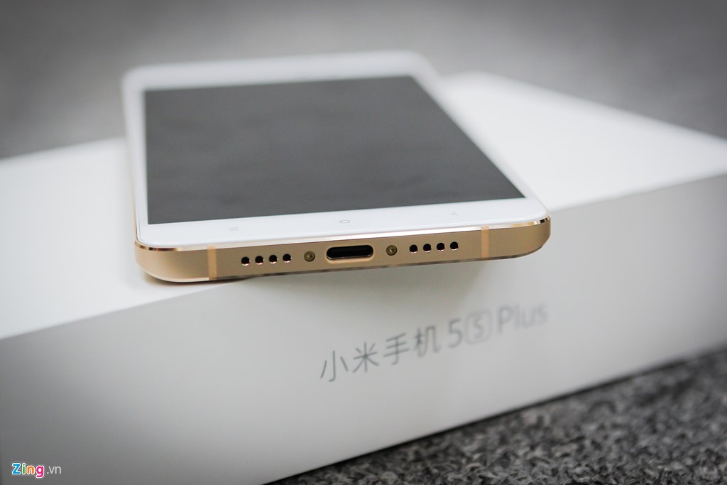 Xiaomi Mi 5s Plus RAM 6GB, chip Snapdragon 821 đầu tiên về VN, giá hơn 10 triệu Xiaomi Mi 5s Plus RAM 6GB, chip Snapdragon 821 đầu tiên về VN, giá hơn 10 triệu