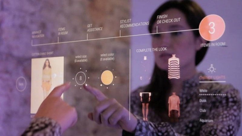 Phòng thử đồ tương tác thông minh sẽ sớm xuất hiện đại trà và được trưng dụng ở nhiều nơi