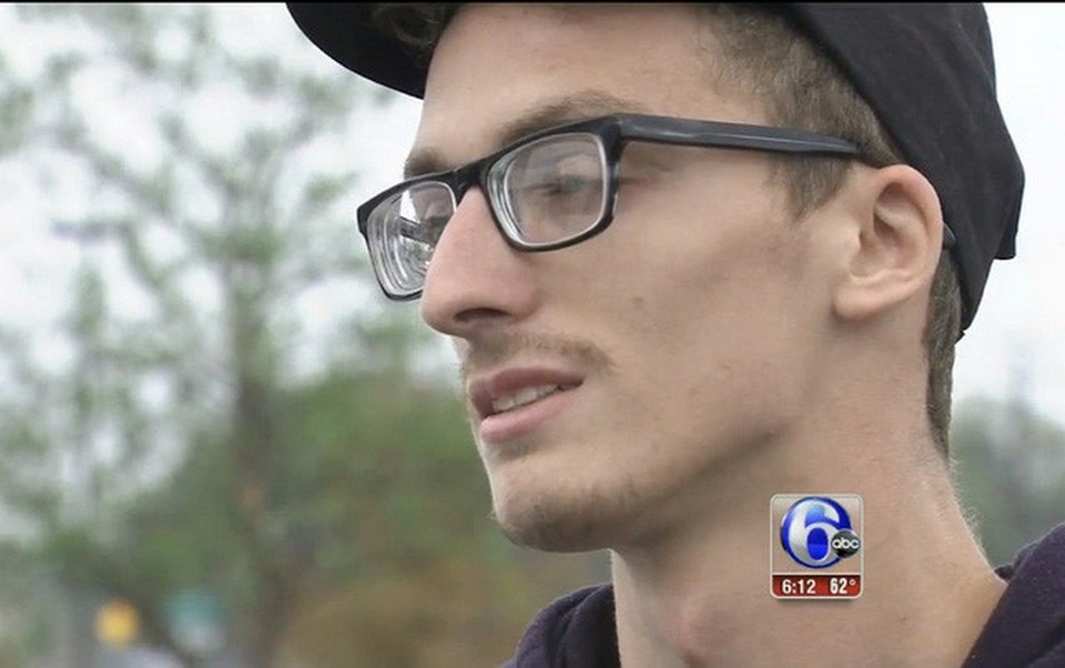 Đến lượt iPhone 6 Plus phát nổ trong túi quần 1 sinh viên Đến lượt iPhone 6 Plus phát nổ trong túi quần 1 sinh viên