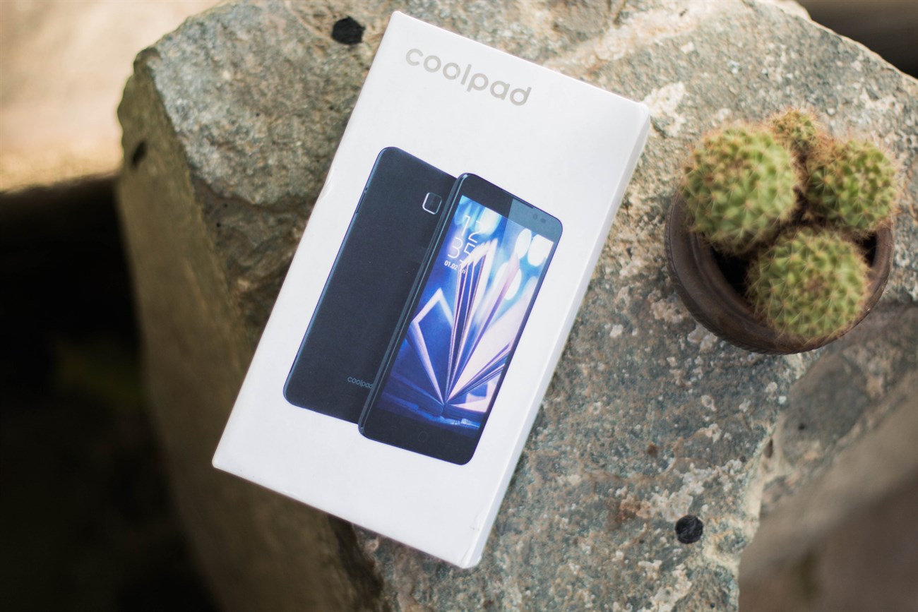 Đập hộp smartphone giá 3 triệu của Coolpad
