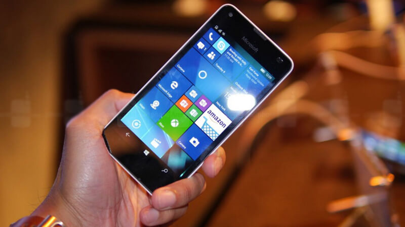Microsoft Lumia 550 giảm giá tại Mỹ