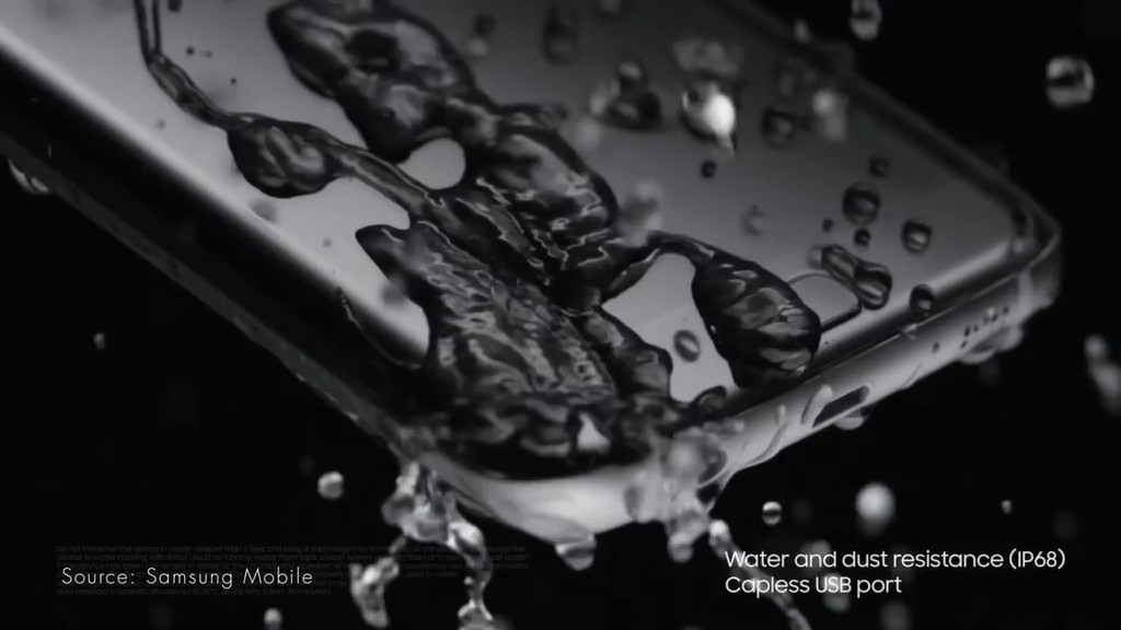 Dù các điện thoại mới có tính năng chống nước, đáp ứng được tiêu chuẩn thì các nhà sản xuất cũng không chấp nhận bảo hành điện thoại bị vào nước