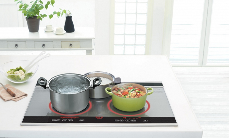 Vòng hiển thị nhiệt độ giúp việc nấu nướng thuận tiện hơn cho người dùng với bếp từ Panasonic