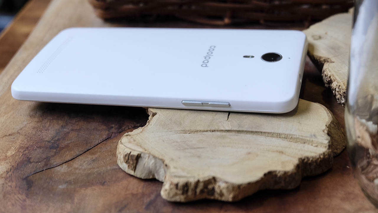 tren tay Coolpad Roar Plus