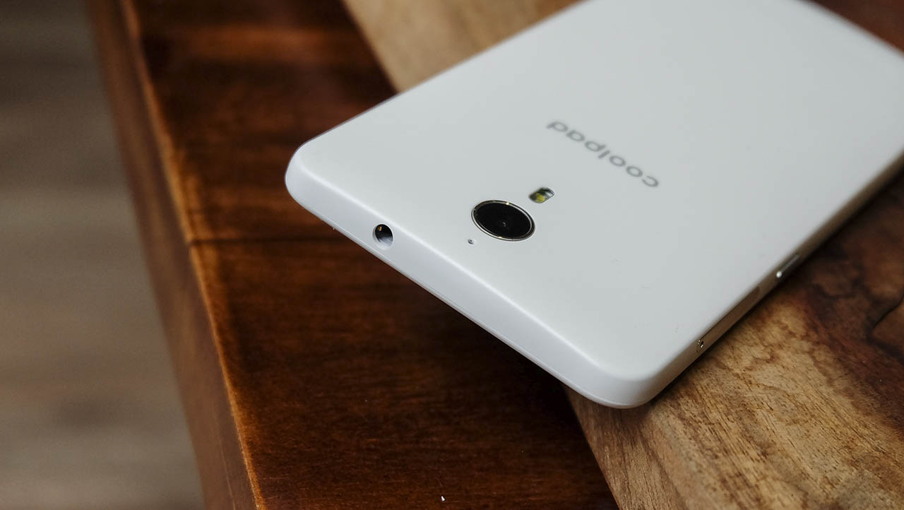 tren tay Coolpad Roar Plus