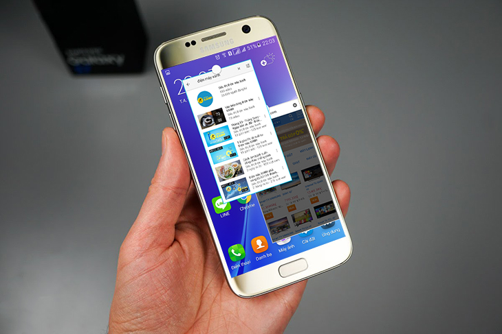 Tính năng đa cửa sổ trên Samsung:
Sở hữu điện thoại Samsung và muốn tận dụng tính năng đa cửa sổ để sử dụng nhiều ứng dụng cùng lúc? Chỉ cần vài thao tác đơn giản, bạn sẽ có một trải nghiệm việc làm đa nhiệm không thể thú vị hơn.