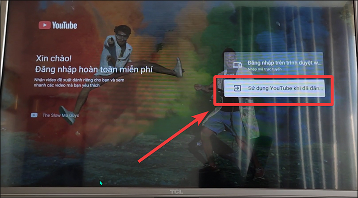 Bạn chọn Sử dụng Youtube khi đã đăng nhập.