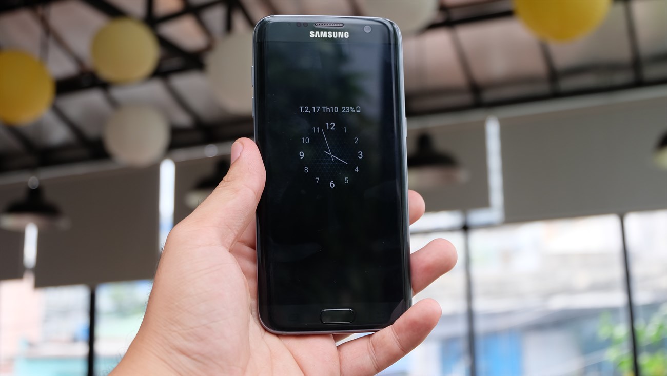 Galaxy S7 Edge: Có xứng đáng làm kẻ thay thế Note 7