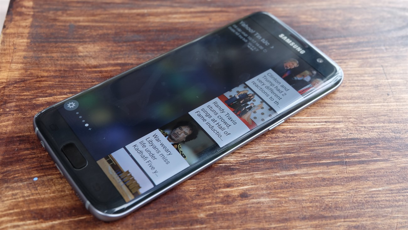 S7 Edge: Có xứng đáng làm kẻ thay thế Note 7