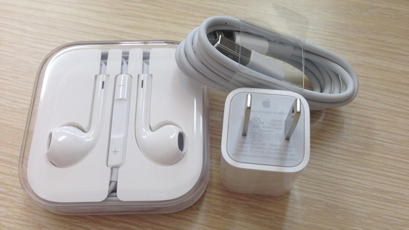 Apple cảnh báo 90% phụ kiện trên Amazon là đồ nhái