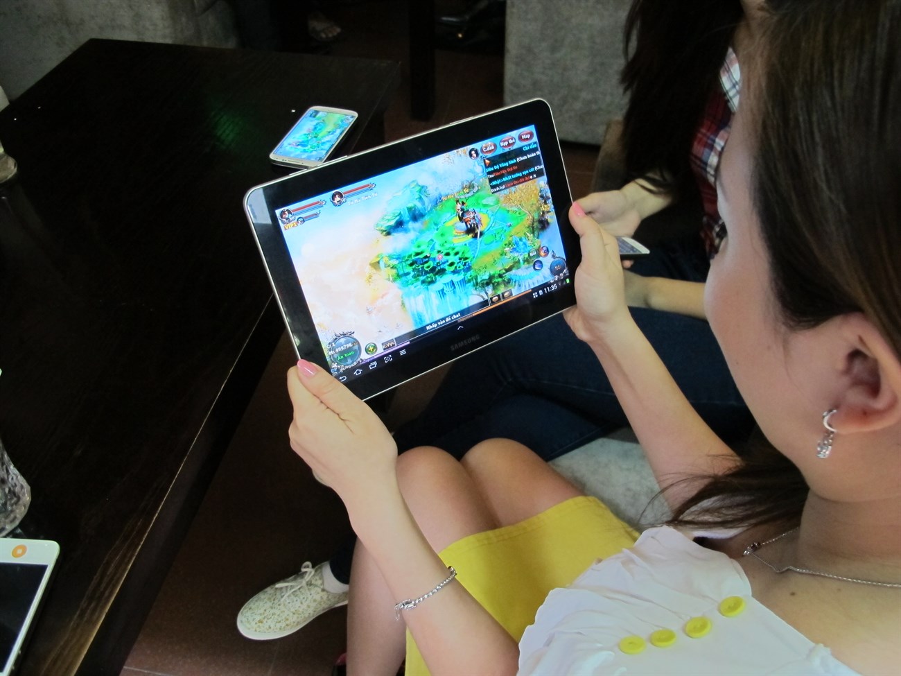 Game mobile bùng nổ hơn cả game trên máy tính