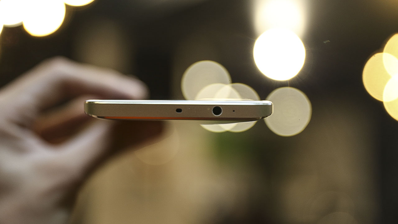 trên tay Xiaomi Mi 5S Plus trên tay Xiaomi Mi 5S Plus