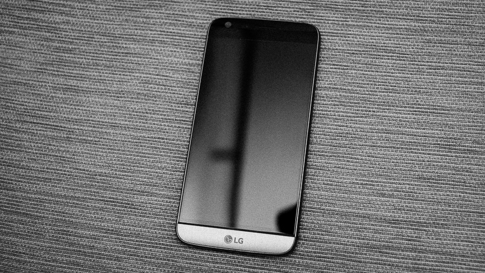 Hình như chưa có chiếc flagship nào của LG là hoàn hảo? Hình như chưa có chiếc flagship nào của LG là hoàn hảo?