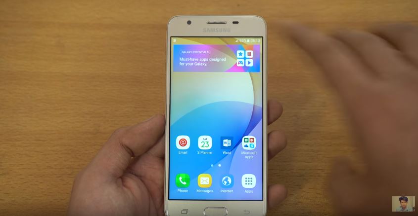 Đập hộp Galaxy J5 Prime: Khung vỏ nhôm, có cảm biến vân tay cùng camera 5/13 MP Đập hộp Galaxy J5 Prime: Khung vỏ nhôm, có cảm biến vân tay cùng camera 5/13 MP