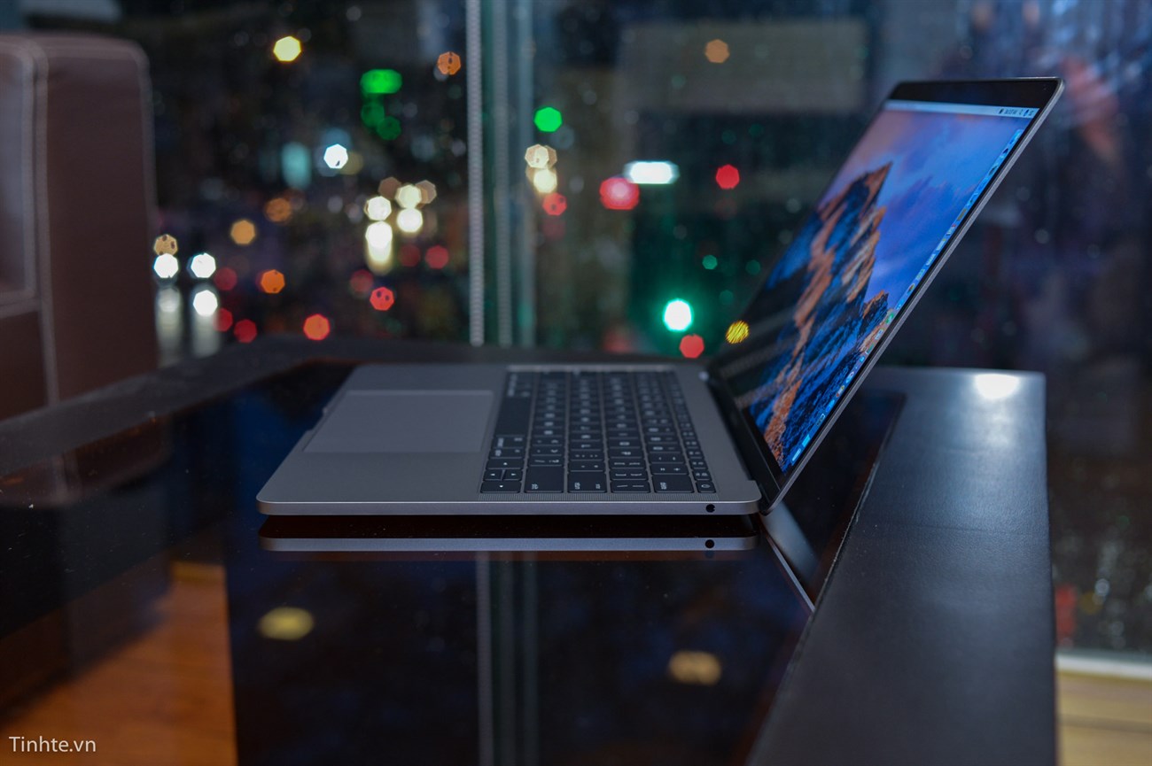 apple_29 Cận cảnh Macbook Pro 13 inch 2016: Quyến rũ khó cưỡng