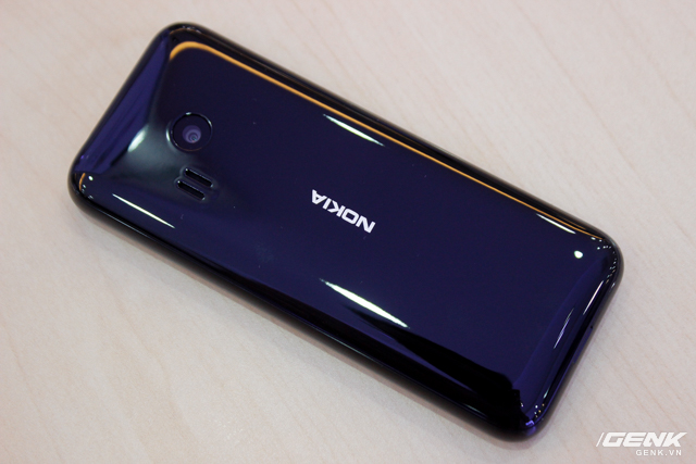 nokia222 Nokia 222 phiên bản đen bóng thời thượng, 2 SIM 2 sóng, giá dưới 1 triệu đồng