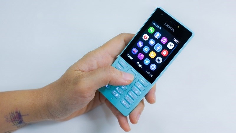 Trên tay Nokia 216: 2 SIM, 2 camera, 2 đèn flash, sản xuất tại VN