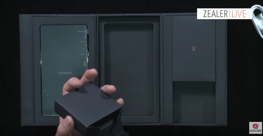 Đập hộp Xiaomi Mi MIX, smartphone cực đẹp với viền cạnh biến mất