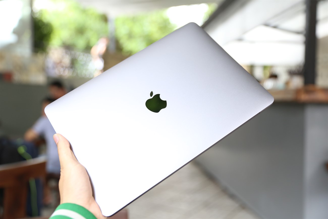 Trên tay Macbook Pro 2016: Tuyệt vời nhưng còn nhiều nuối tiếc