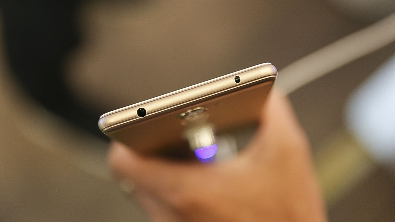 trên tay bộ 3 mobiistar prime x trên tay bộ 3 mobiistar prime x