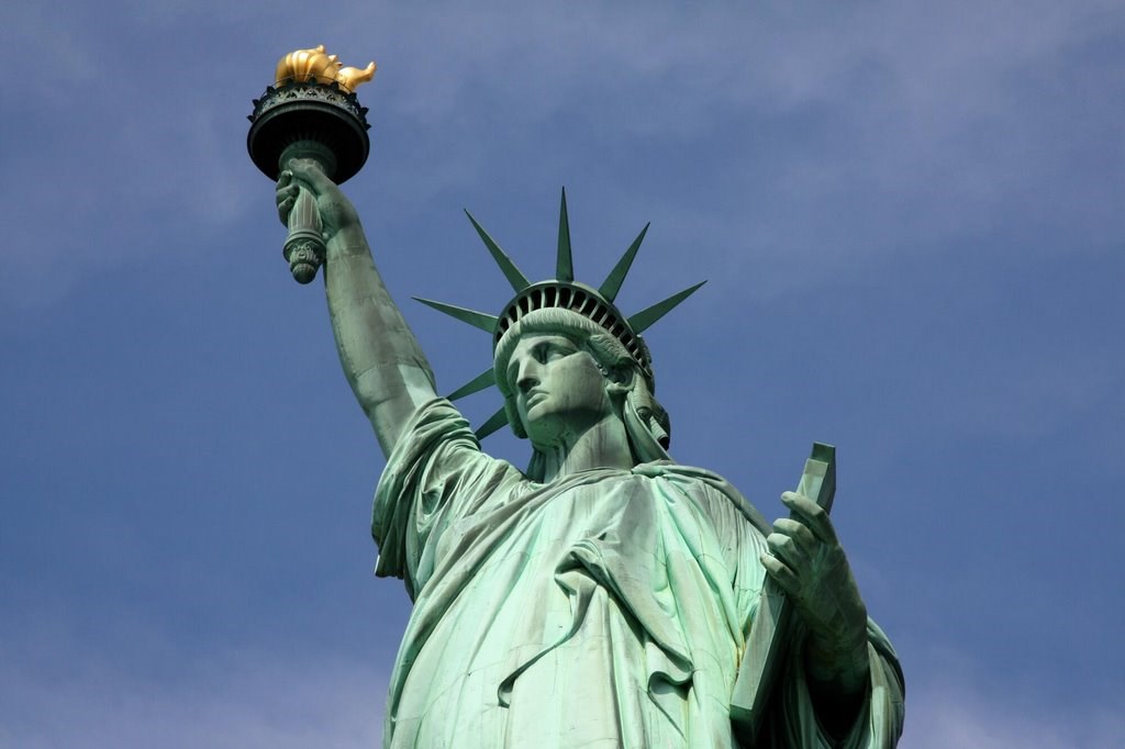 Du lịch cùng Google Earth Pro, giá 399 USD đang được miễn phí