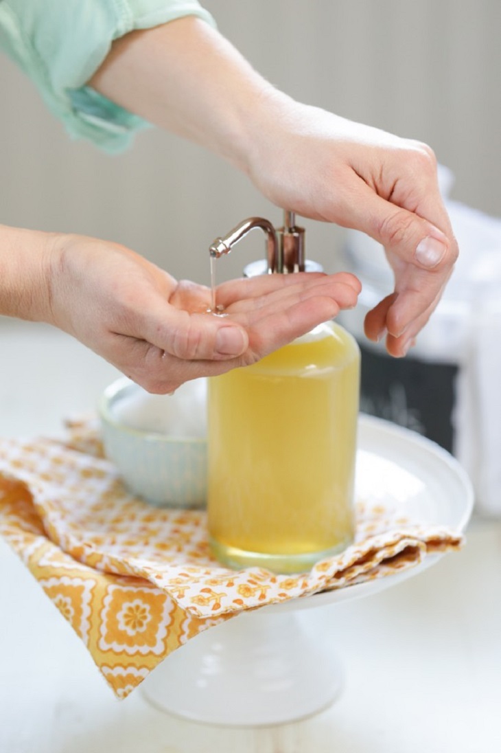 One of the substances that can remove lipstick stains is facial cleanser