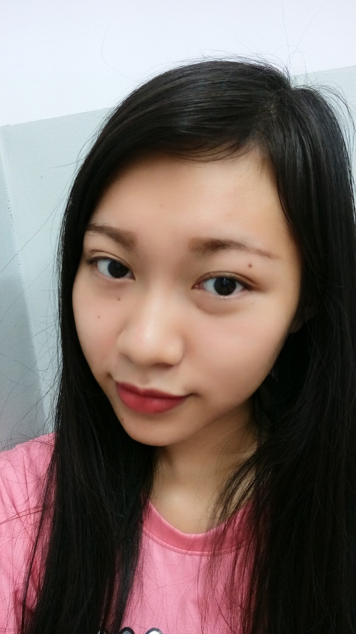 ảnh chụp từ camera trước HTC One ME