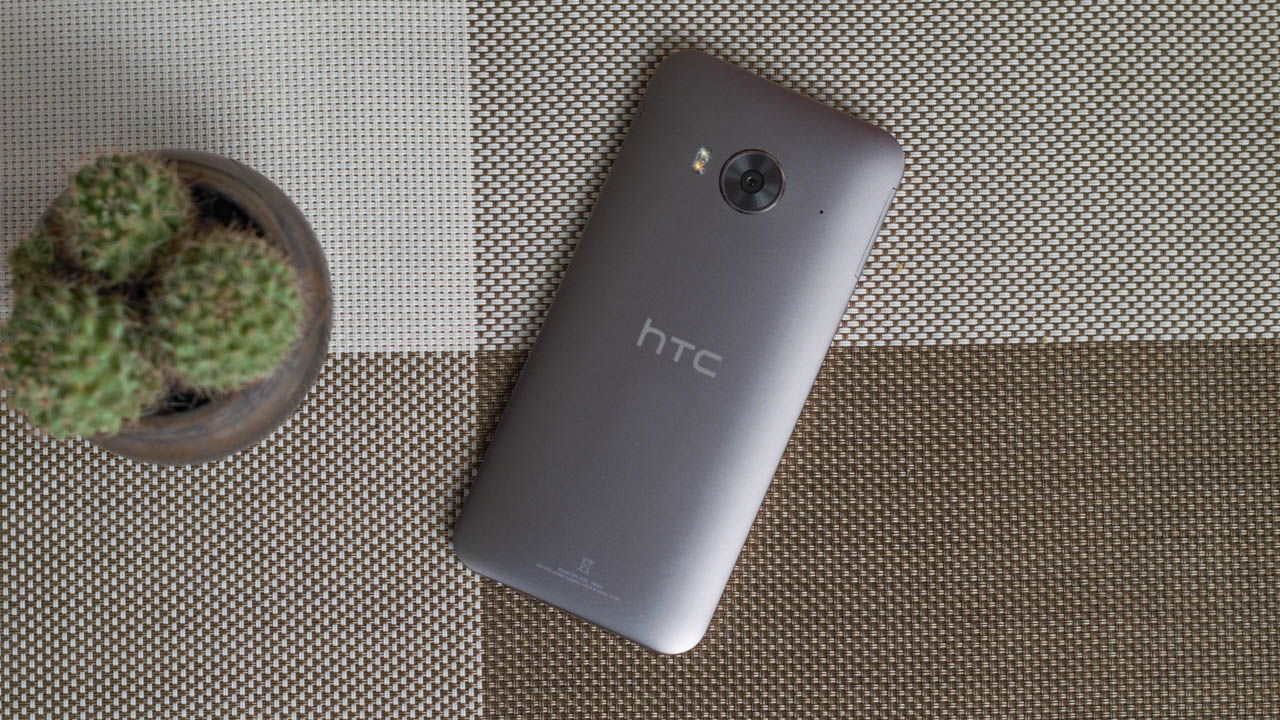 HTC One ME