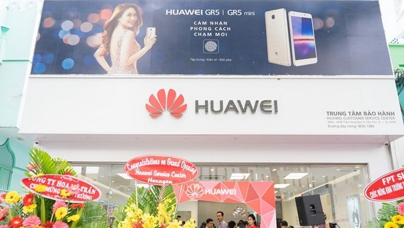 Huawei khai trương trung tâm dịch vụ khách hàng đầu tiên tại Việt Nam