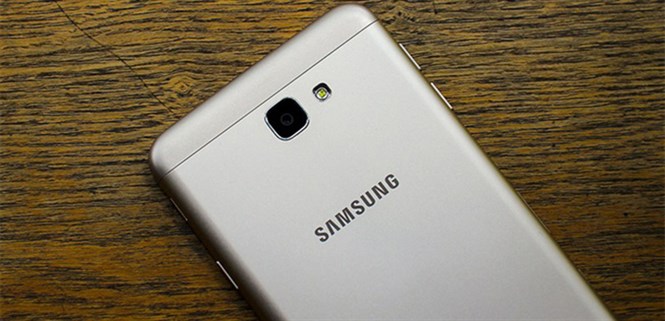 Bật tính năng tắt chuông khi lật úp điện thoại trên Samsung J7 Prime