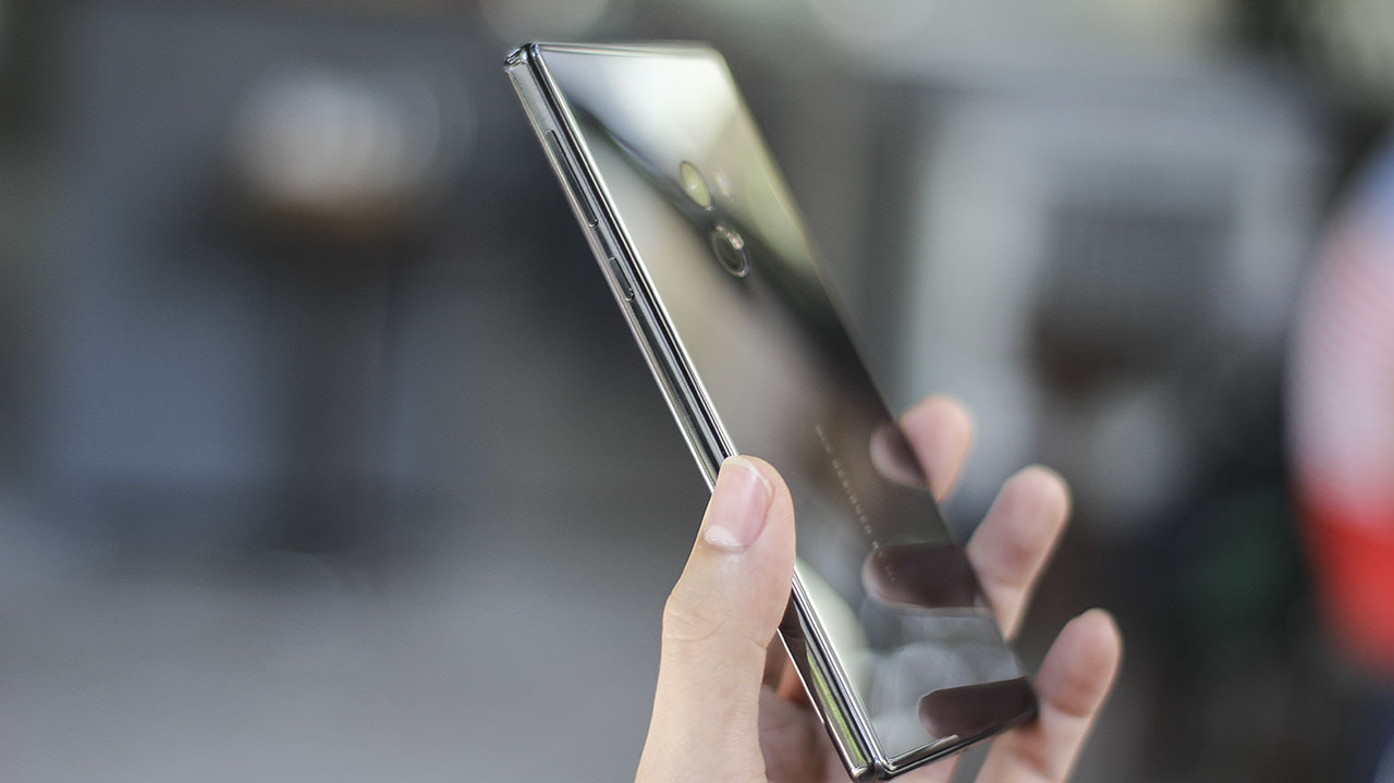 trên tay Xiaomi Mi Mix