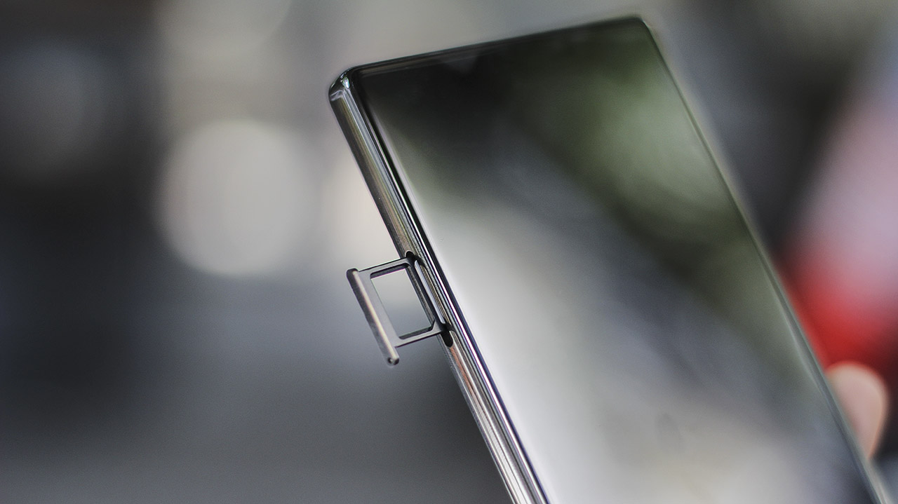 trên tay Xiaomi Mi Mix