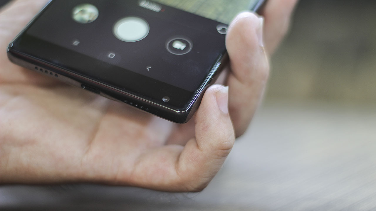 trên tay Xiaomi Mi Mix