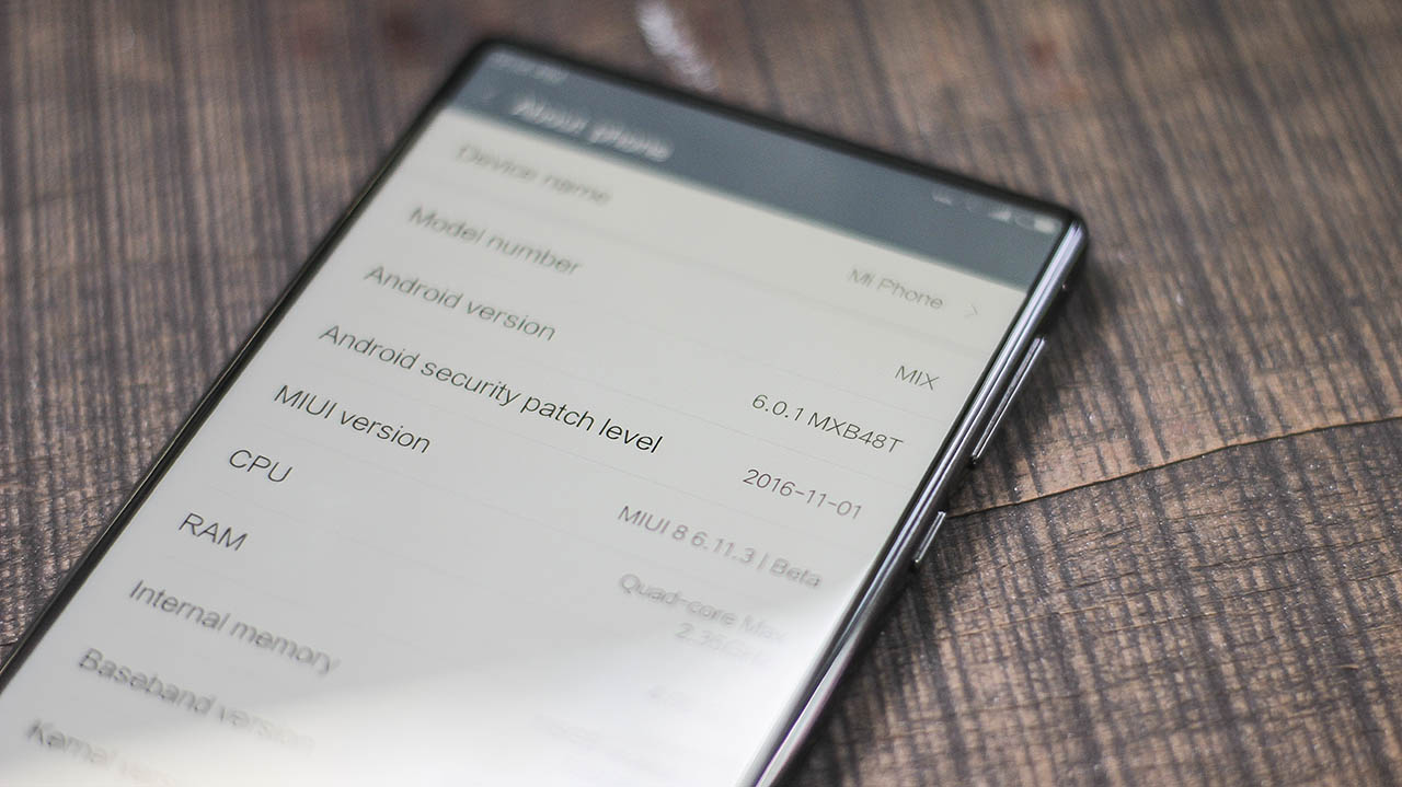 trên tay Xiaomi Mi Mix