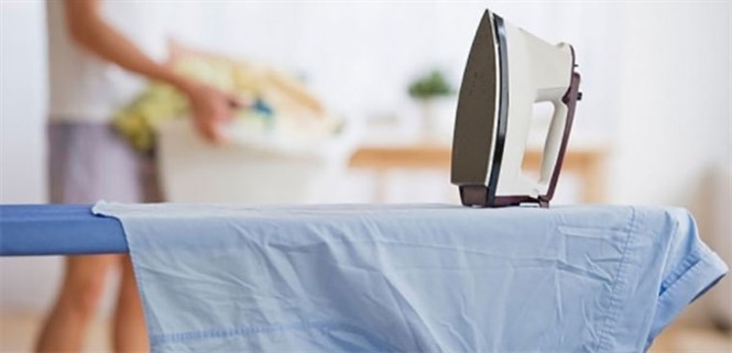 6 bước ủi áo sơ mi nhanh và phẳng hơn