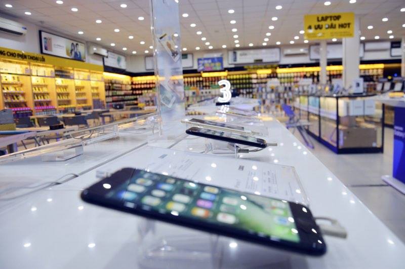 iPhone 7 đã lên kệ