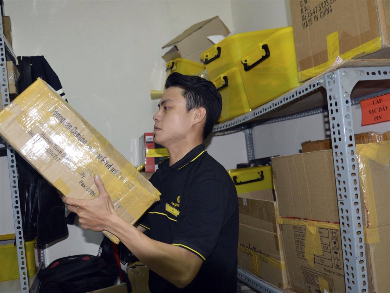 Siêu thị 330 Cộng Hòa, TP Hồ Chí Minh