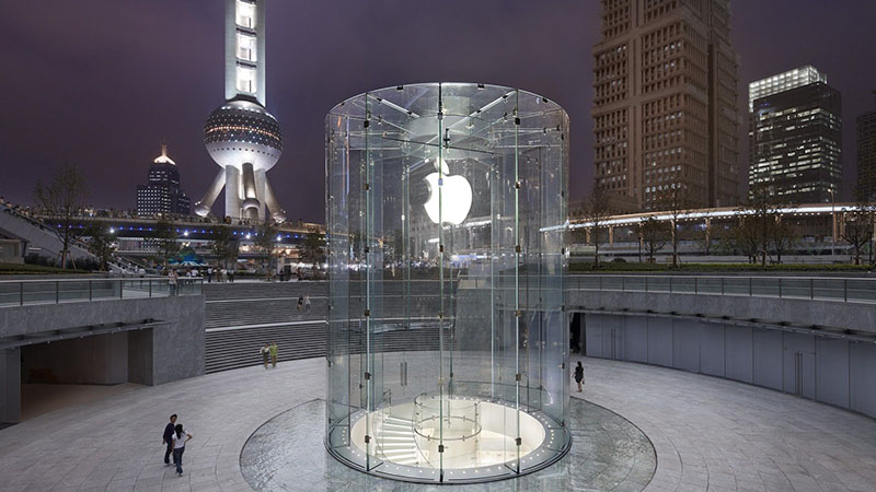 Nhưng ông Trump đã giúp Apple bằng cách giảm thuế còn 10% Nhưng ông Trump đã giúp Apple bằng cách giảm thuế còn 10%