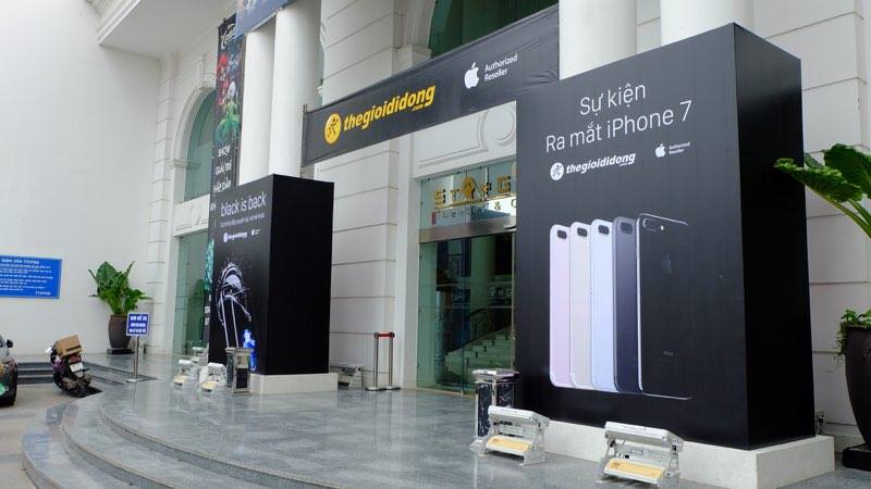 Quang cảnh nơi diễn ra sự kiện hoành tráng ra mắt iPhone 7, iPhone 7 Plus tối nay